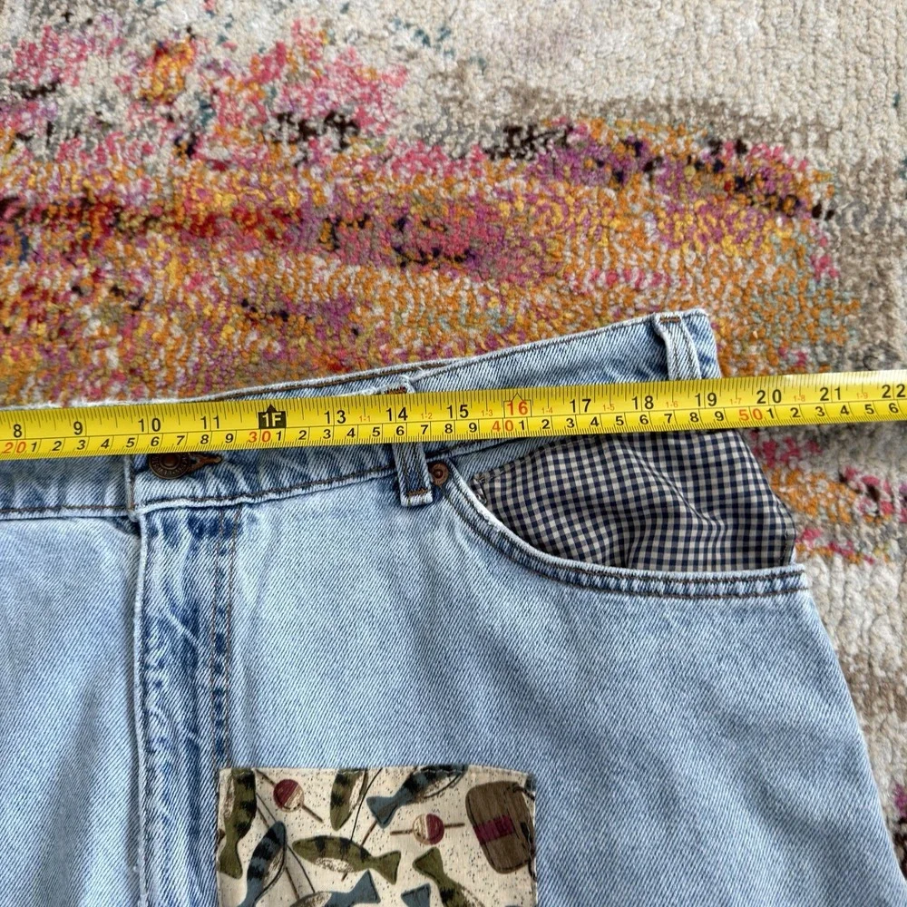 90s Levi's 550 Orange Tab Custom Patch Denim Shorts Light Wash W40 USA Made